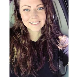 Meet your Posher, Traci